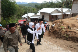 Gubernur Khofifah: Upaya Nyata Memberi Perlindungan Bagi Masyarakat