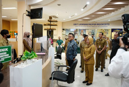 Kunjungi Kota Mojokerto, Menpan RB Azwar Anas Apresiasi Layanan MPP Gajah Mada