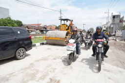 Proyek Frontage Road Ruas Delta Sari-Lingkar Timur Selesai Maret 2023