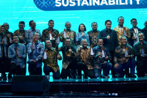 Borong Penghargaan Pada Ajang BCOMSS 2023, PLN Terbaik di Kategori Communications dan Sustainability