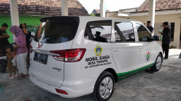 Desa Tumapel Beli Mobil Siaga untuk Mempermudah Pelayanan