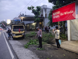Pejalan Kaki di Blitar Tewas Tertabrak Fuso