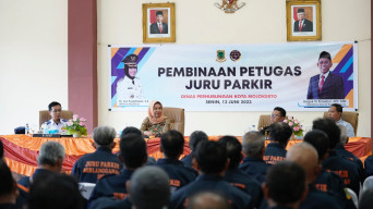 Parkir Berlangganan Dikeluhkan, Wali Kota Ning Ita Langsung Turun Tangan