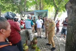Pemkab Banyuwangi dan Pertamina Gelar Operasi Pasar Elpiji 3 Kg