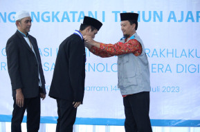 PLN Wisuda 42 Mahasantri Pesantren Teknologi Informatika dan Komunikasi II Jombang Angkatan 1 Tahun 2023
