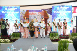 OJK dan Bank Indonesia Apresiasi Kegiatan Shopping Festival dan Harkop Kota Mojokerto