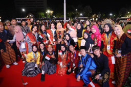 Kilas Balik Masa Kecil Dihadapan 390 Mahasiswa, Gubernur Jatim: Kelas 2 SD Sudah Ikut Nandur di Sawah