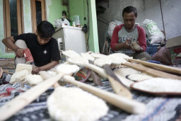 Ubah Sayur Gambas Jadi Peralatan Mandi Ramah Lingkungan, Warga Jombang Raup Omzet Jutaan Rupiah