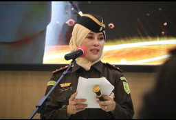 Kajati Mia Amiati Tekankan Netralitas Pemilu pada Kajari Baru Beserta Jajaran