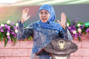 Gubernur Khofifah Sampaikan Duka Cita Atas Tragedi Jatuhnya Dua Pesawat TNI AU Super Tucano