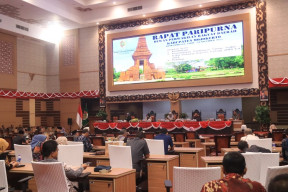 Dewan Gelar Paripurna PU Fraksi atas Raperda APBD Tahun 2024