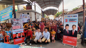Tim Prabowo - Gibran Sosialisasikan Program Makan Siang, Susu Gratis Untuk Anak Indonesia dan Gizi Ibu Hamil