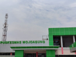 Meski Diperpanjang, Proyek Puskesmas Mojoagung Jombang Rp 5,4 Miliar Tetap Molor