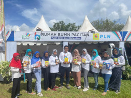 Gandeng Rumah BUMN Pacitan, PLN Kenalkan PLN Mobile dan Produk UMKM di Pacitan