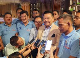 Baliho Prabowo-Gibran Dicopot, AAIB Jatim Tempuh Jalur Hukum