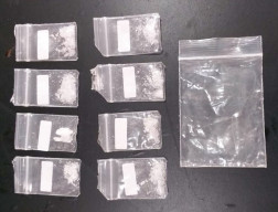 Kurir Sabu Ditangkap, 8 Poket Sabu Diamankan