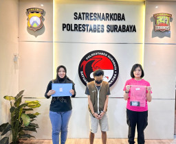 Warga Patua Tembok Dukuh Edarkan 15 Poket Sabu Dalam Helm