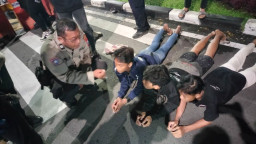 Diduga Anggota Gangster, Tiga Pemuda di Bawah Umur Diamankan Agggota Polsek Gubeng