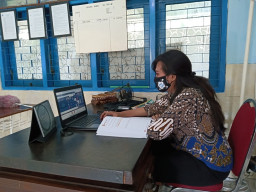 Covid-19 Serang Anak, Orang Tua Pertimbangkan Kembali Sekolah Tatap Muka