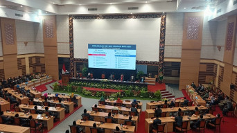 Dewan Gelar Paripurna Sertijab Bupati dan Wakil Bupati Mojokerto