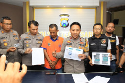 Mengaku Sopir Kadispendik, Tenaga Kebersihan Tipu Sejumlah Wali Murid Puluhan Juta