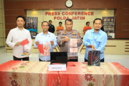 Polda Jatim Tangkap 2 Pelaku Order Fiktif Go Food