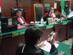 Kepepet Bayar Tunggakan,  Pria Asal Wonokromo Rampas HP Mahasiswi di Surabaya
