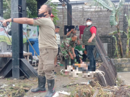 Hujan - hujanan di Sungai, Bocah SMP Tewas Terseret Arus Sungai Benowo Surabaya