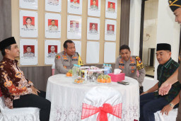 Kapolda Jatim Beri Motivasi Personel Polres Pasuruan Kota