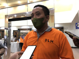 Sosialisasi Pengurangan Kantong Plastik, DLH Tegur 50 Outlet yang Langgar Perwali