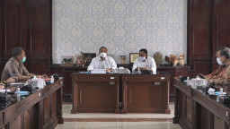 Wali Kota Surabaya Ajak Perusahaan Beri Beasiswa bagi Pelajar