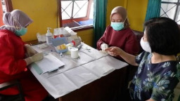 Pedagang Pasar di Jombang Jalani Rapid Test