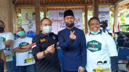 Didik Mukrianto bagikan Wifi Gratis untuk Sekolah dari Rumah