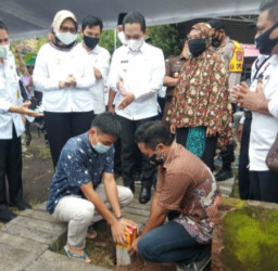 Bupati, Kepala BPN dan Kapolres Lumajang Gelar Geser Patok