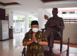 Jogetnya Viral,  Wali Kota Blitar Minta Maaf