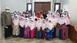 Perkumpulan Istri Wartawan Santuni Anak Yatim Piatu