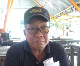 Sukses Bertahan di Tengah Keterbatasan