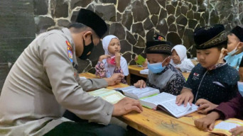 Aipda Nurkholis,  Pemilik TPA yang Bercita-cita Memiliki Pondok Pesantren di Tulungagung