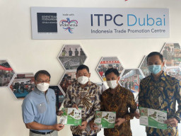 Dampingi Lawatan Jokowi ke UEA, HIPMI Jatim Pasarkan Kopi sampai Minyak Esensial