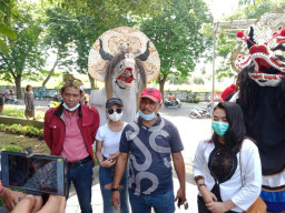 Ajak Artis Dangdut, Pengusaha Sueb Abdullah Galang Donasi Korban Semeru