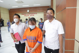 Subdit III Jatanras Polda Jatim Ungkap Pengadaan Alkes Fiktif Senilai Rp 30 Milyar