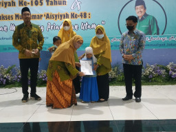 Rayakan Milad Ke-105, Aisyiyah Sidoarjo Gelar Bazar UMKM dan Teken MoU Layanan Kependudukan