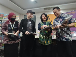 Baca juga : Bazar Buku Internasional Big Bad Wolf Books Kembali Digelar di Surabaya