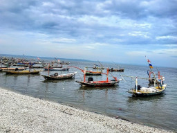 Rangkaian Kegiatan di Peringatan HUT ke 77 RI, Mulai Lomba Perahu Layar Hingga Nobar