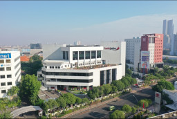 Sabet Indonesia Best Bank 2022, Bank Jatim Terbaik Dengan Kinerja Keuangan Optimal