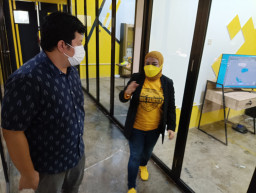 Peringati Hakteknas, Think Indonesia Launching Activity Center dan Workshop