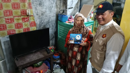 Kritik Kebijakan Penghapusan Siaran Analog, BHS Bagikan STB ke Warga Kurang Mampu