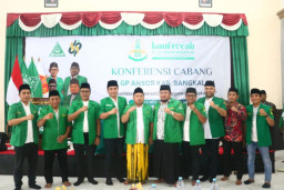 Nahkoda Baru Ansor Bangkalan, Lora Zainal Aririn