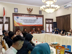 Kembangkan Ekonomi Kreatif, Pemkab Probolinggo Gelar Pelatihan Target Market
