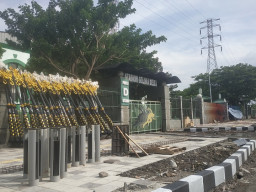 Warga Kecewa Bupati Sidoarjo, Proyek Revitalisasi Alun-alun dan Trotoar GOR Delta Tak Selesai Akhir 2023